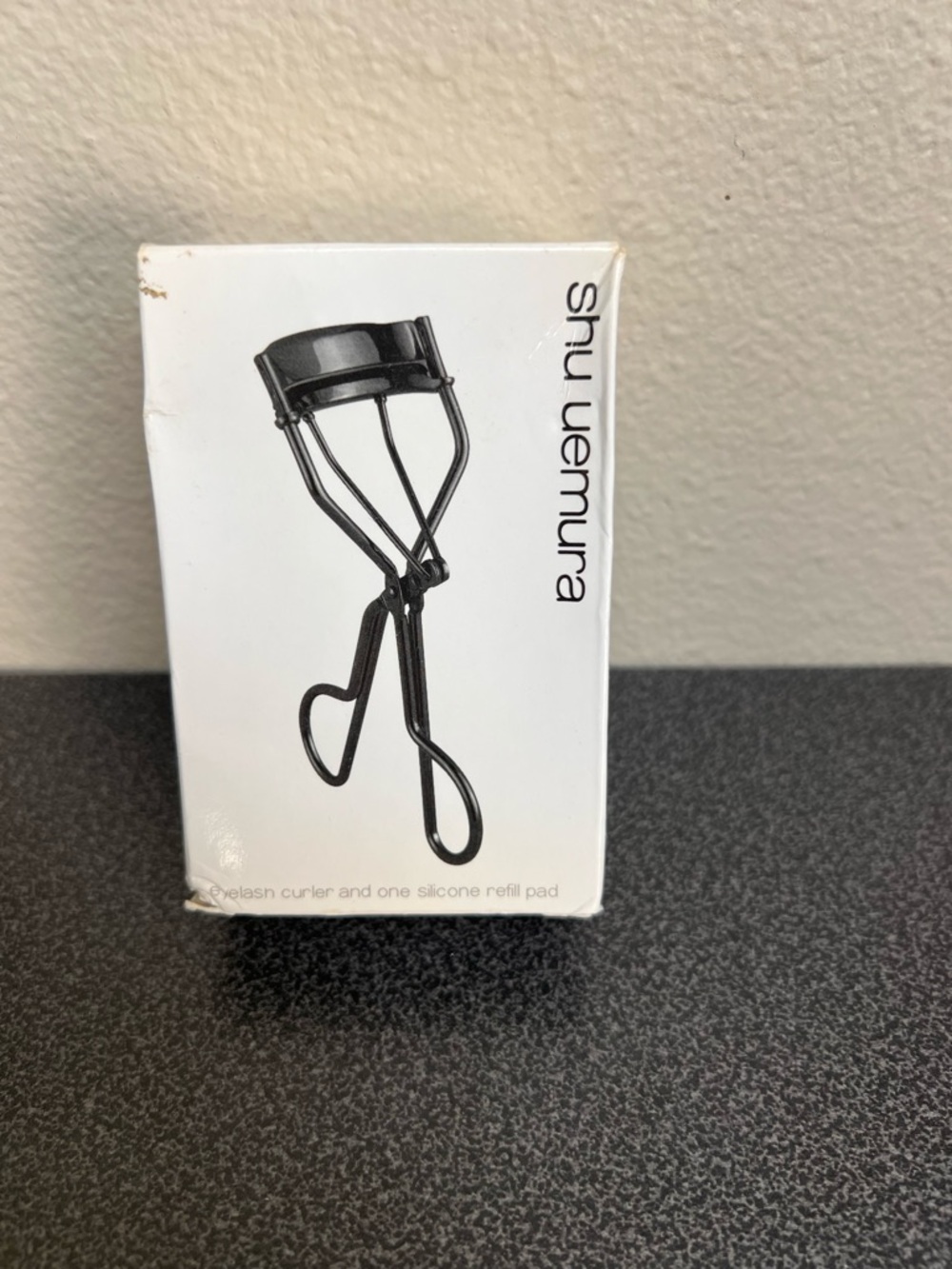 Shu Uemura Black Eyelash Curler with White Box
